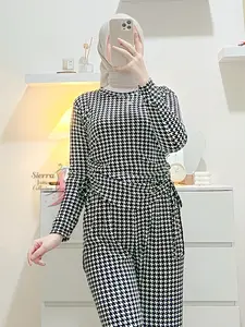 Houndstooth One Set Serut Knit Rib Premium Setelan Wanita