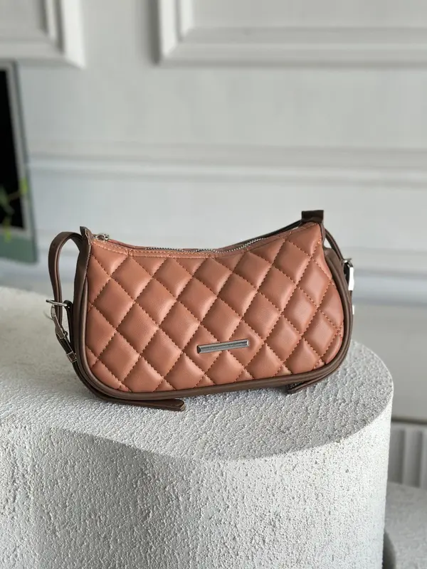 Tas Wanita Slempang Kekinian Polos Simpel Muat Banyak Sling Bag Tas Pesta Premium 4