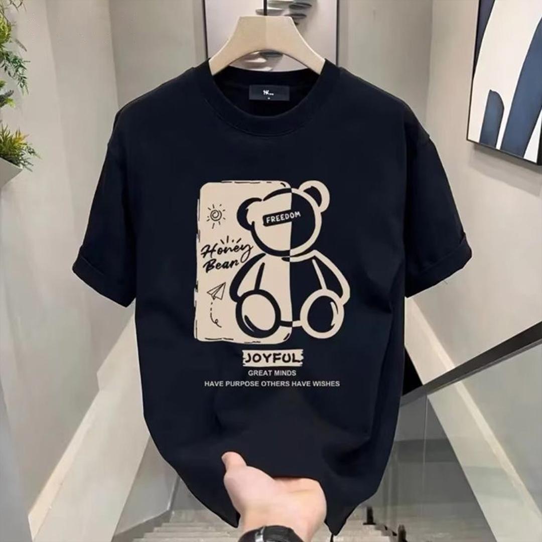T-shirt Distro Trendy Lengan Pendek Bahan Katun Premium Sablon Digital Printing Kaos Oblong Warna Hitam Putih Pola Bear Bagian Depan Motif T-shirt Distro Trendy Lengan Pendek Bahan Katun Premium Sablon Digital Printing Kaos Oblong Warna Hitam Putih Pola Bear Bagian Depan Motif