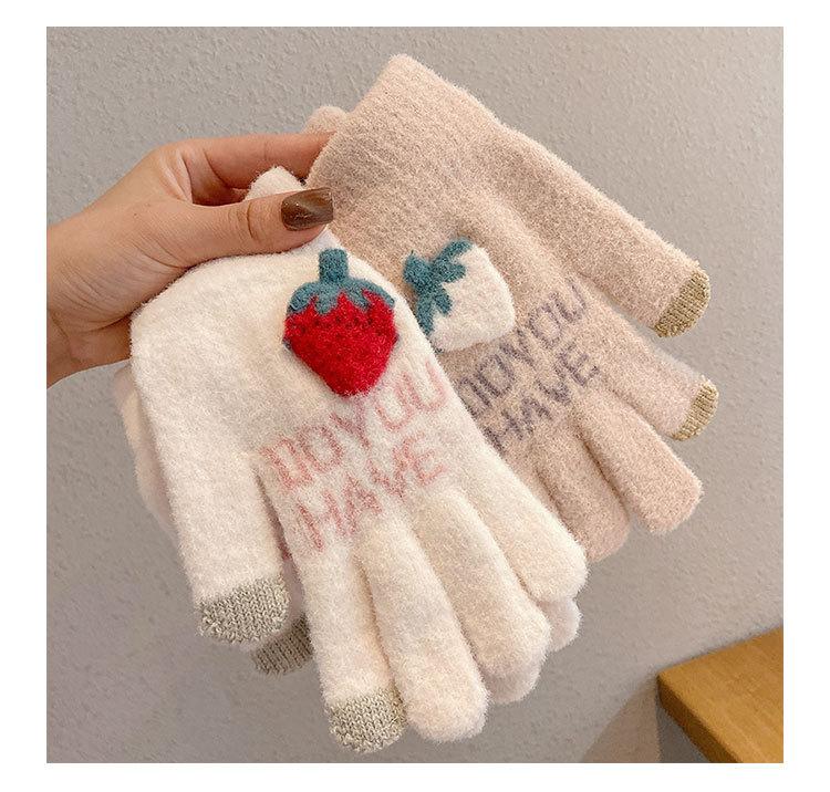 Product Introduction of Ins Winter Strawberry Touch Screen Gloves Warm-Keeping and Cold-Proof Cycling Cute Girl Plush Knitted Five Finger Gloves 3