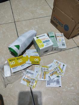 Product Review of [FREE 6X SERUM] Paket Hemat Brightening - Glowing ISI 2 ISI 3 - Brightening - Krim Pagi Malam – Bundle – Serum Vitamin C - Moisturizer from C**y ** 0