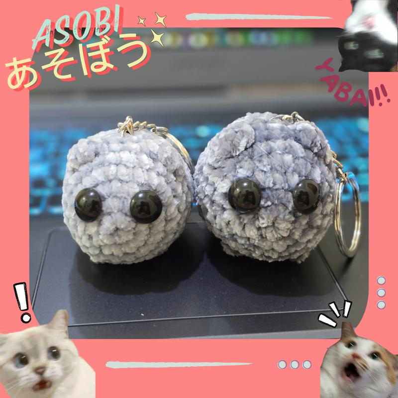 ASOBI Gantungan Kunci Meme Sad Mouse/Tikus Sedih, Ada Lagunya dipencet Bahan Rajut 7