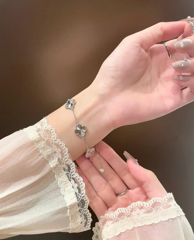  Lắc tay CỎ 4 LÁ đúc đặc dây xích thiết kế mới tinh xảo dịu dàng cho nữ 