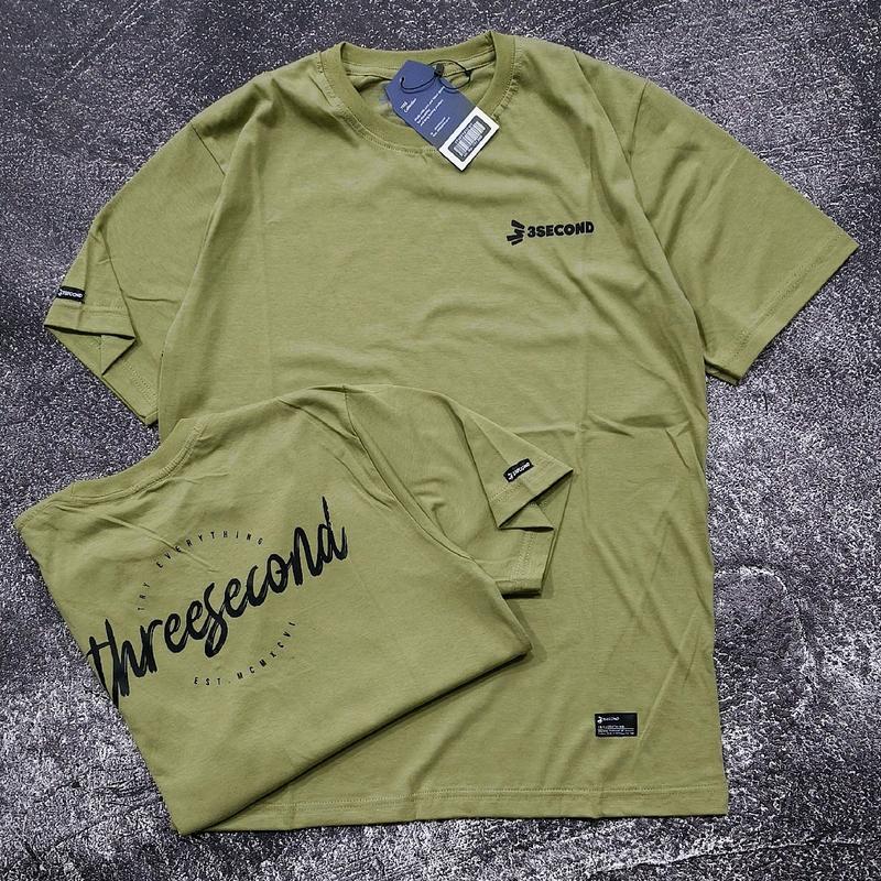 Kaos Distro Cowok Kode221 Lengan Pendek Santai Baju Pria  Atasan Oblong Nyaman Katun Combed High Logo Sablon Keren Simple Tshirt Branded 1