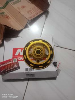 Product Review of NSA COVER KIPAS SPINER TYPE BINTANG BLACK SERIES Beat Scoopy Vespa Mio Filano Fazzio TUTUP PELINDUNG KIPAS RADIATOR Universal Baut Gold Motor cover  radiator Motorcycle Orange from p**G 1