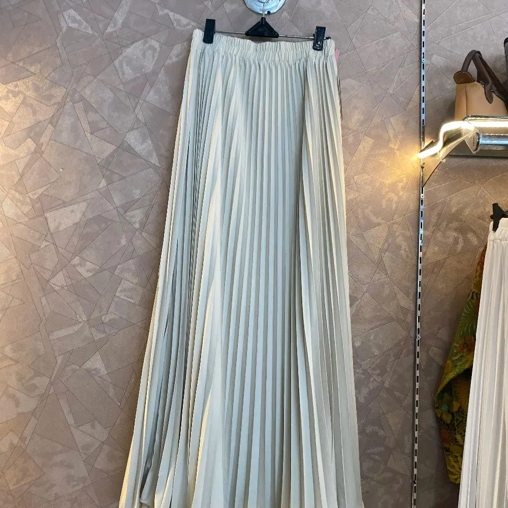 ROK PLISKET 3 WARNA GALERI ASTERIA