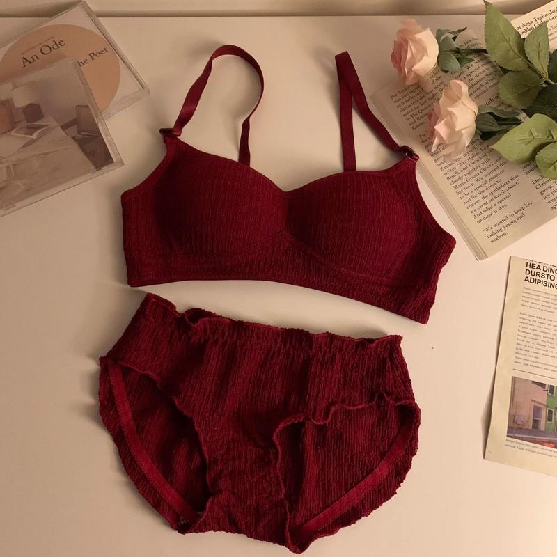 Product Introduction of Year of Birth Dragon Lucky Underwear for Women Push up Push up Anti-Sag Wireless Red Wedding Bra Set 03 9