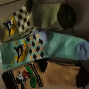 ( Paket 3 & 6 Pasang ) Kaos Kaus Kaki Viral Anak Perempuan Usia TK-Paud Motif Kuromi / Kaos Kaki Koromi Anak