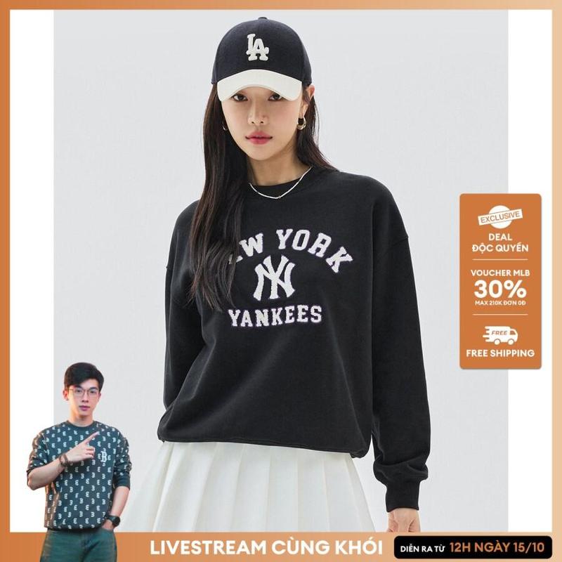 [MLB x KHÓI – PHIÊN LIVE ĐỘC QUYỀN DUY NHẤT TỪ 12H 15.10] MLB - Áo sweatshirt nữ cổ tròn tay dài Varsity Over Fit 3FMTV0334-50BKS