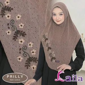 Laila Hijab Instan Prilly Matt Karbol dengan Motif Bunga Elegan dan Nyaman untuk Dipakai Sehari-hari