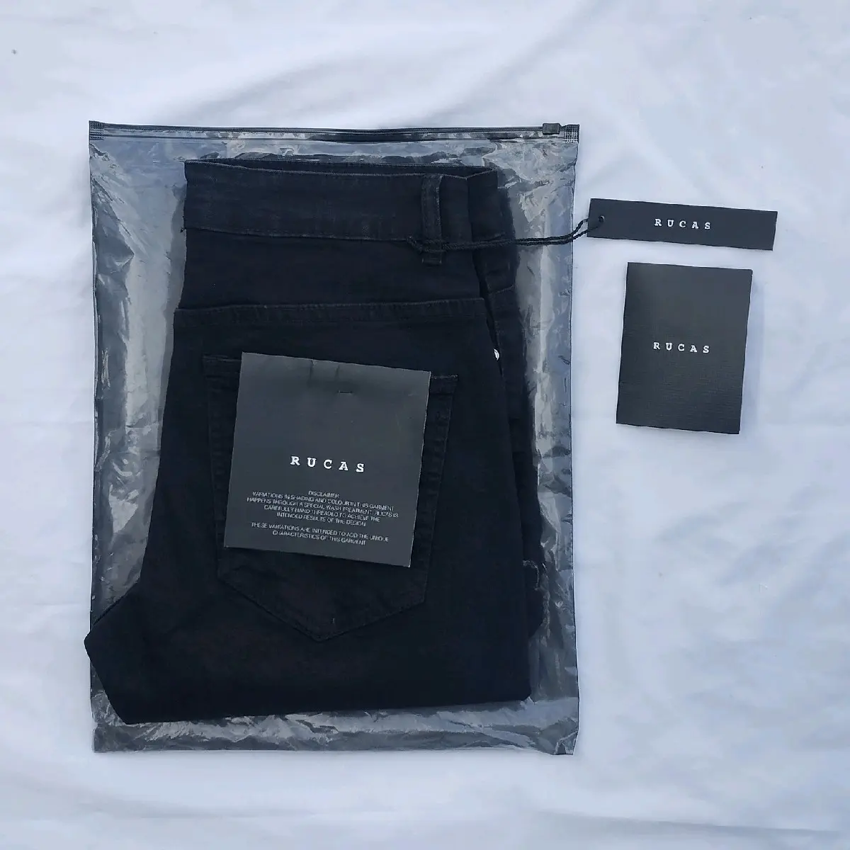 Celana Rucas Season 15 Crystal Black Jeans Size 29-36 Celana Panjang HitamPria/Wanita