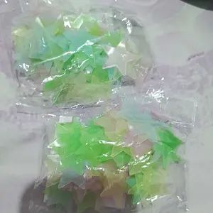 COD (YBL) Stiker Bintang Per 100pcs Stiker Dinding Glow In The Dark Star Sticker Kamar Bahan Plastik (BELI LOKAL)