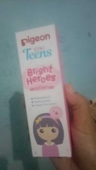 Product Review of Pigeon Teens Bright Heroes Moisturizer 50 ml 20 ml | Perawatan Muka Wajah | Pelembab Wajah | Mencerahkan Kulit Muka Anak Remaja Niacinamide from a**h ** a** 0