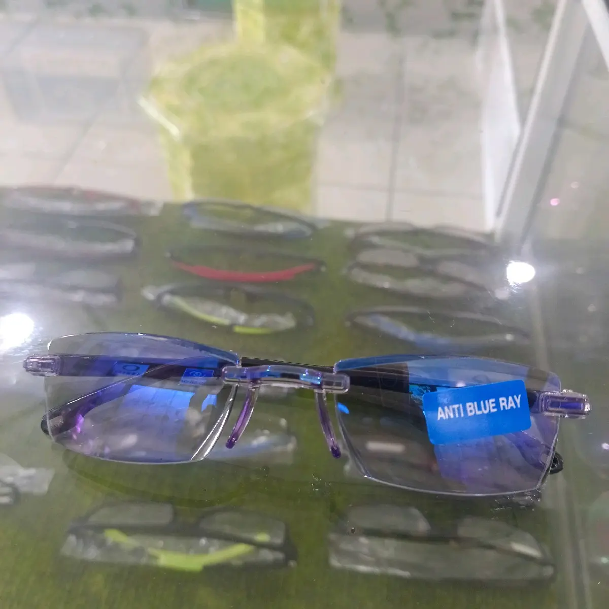 Kacamata blueray//kacamata baca//usia 40-60//tahan laser