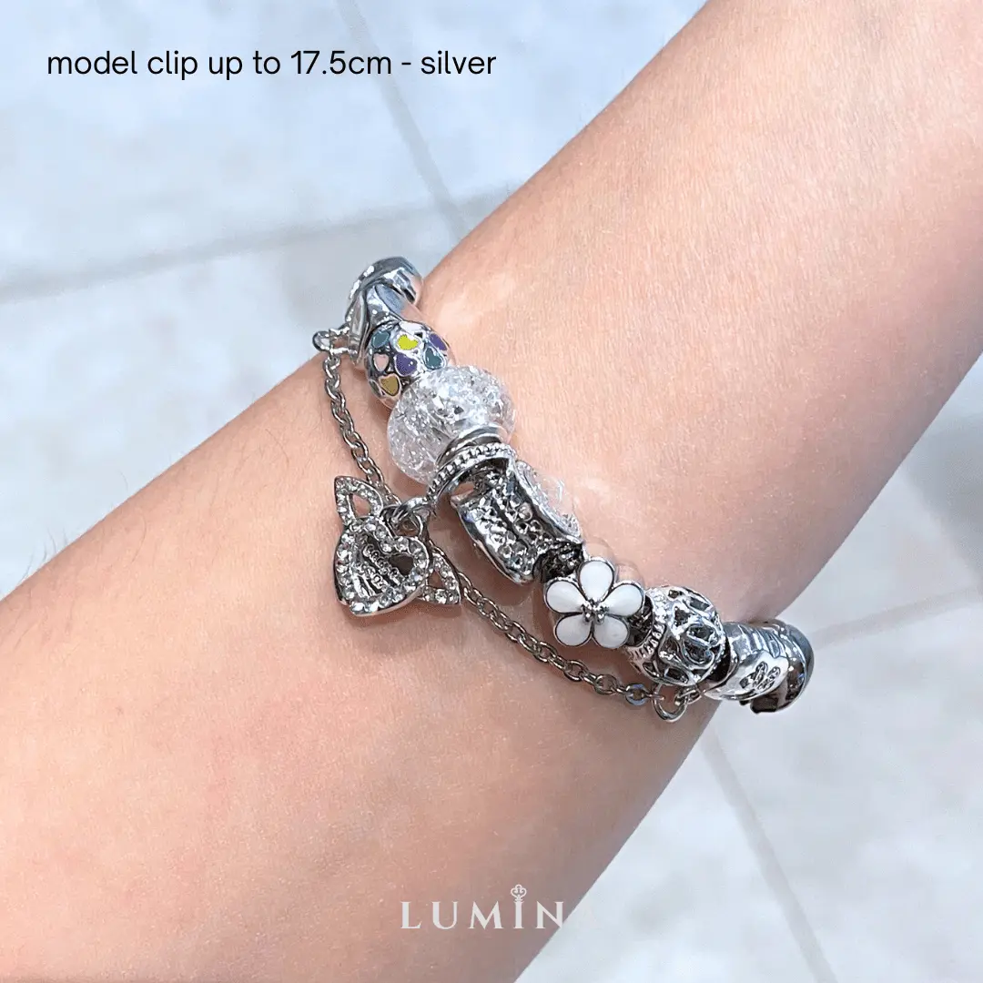 Love (Clip, Titanium Grade A)