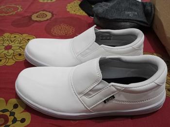 Product Review of Sepatu Aldhis Slip On Casual untuk Pria Wanita Tanpa Tali - Nyaman dan Kekinian - Flat Shoes from 👑**𝙂 𝙈**6 𝘼**𝙩 1