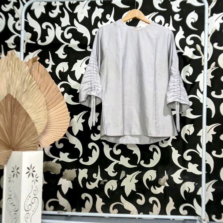 Atasan Wanita Baju Kaos Harian Pakaian Cewek 0