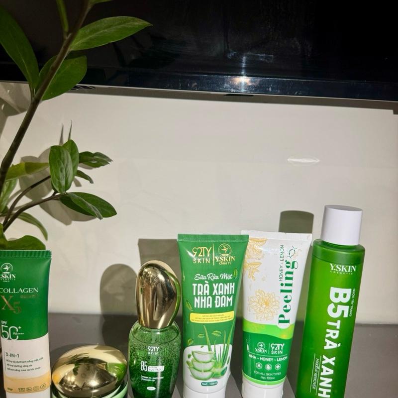  Combo 6 sản phẩm  dưỡng da chuyên sâu của thương hiệu Y.SKIN   Tẩy trang - Tẩy da chết - sữa rửaa mặt- serum b5 - Kem face B5 - Kem chống nắng  tặng 15 mặt nạ thạch 
