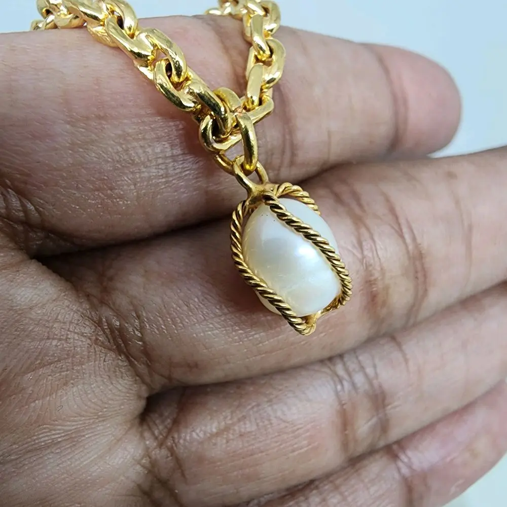Liontin Mutiara Air Tawar Asli Rangka Kurung Berlapis Emas 24k Liontin Mini Mainan Kalung