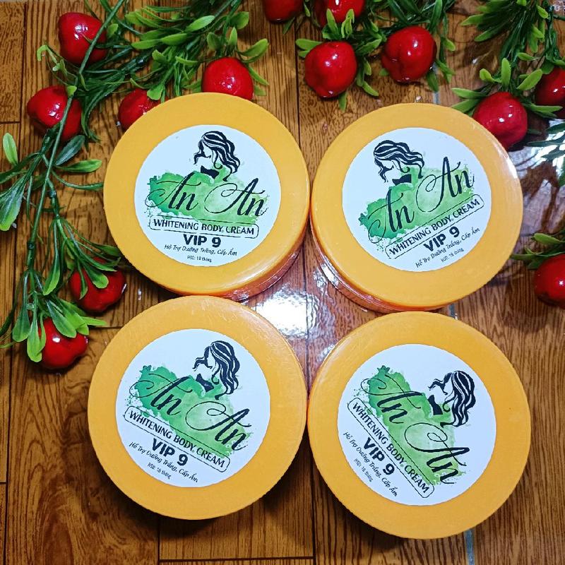 Combo 4 hộp kem An An WHITENING body CREAM Vip 9 hổ trợ dưỡng trắng và cấp ẩm