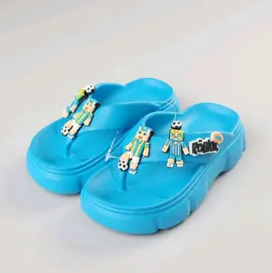 Roblox Sandal Jepit Anak Laki-laki Terbaru dengan Desain Karakter Roblox dan Warna Biru Cerah