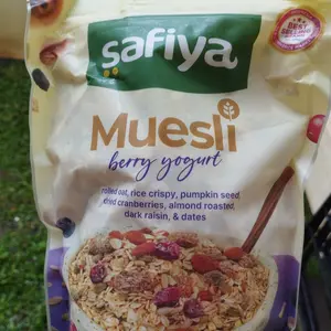 Muesli Safiya 1 Kg Sereal Dried Fruit Oatmeal Sarapan