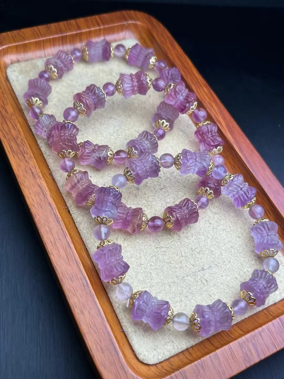 Purple fluorite bracelet ，Size 10.9mm ，Special offer price