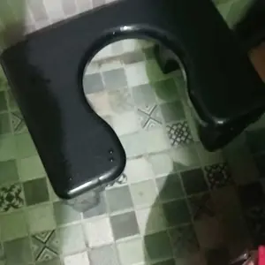 [Ready Stock]Toilet duduk kursi wc duduk Bahan Plastik Tebal Anti Slip Toilet Wanita dan Lansia