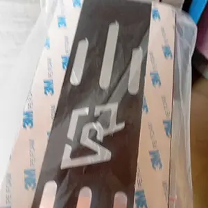 VRGP GARAGE 2 PCS DUDUKAN PLAT NOMOR LANGSUNG TEMPEL DEPAN BELAKANG /TATAKAN PLAT NOMOR PNP DAPAT BAUT DEPAN BELAKANG LANGSUNG TEMPEL