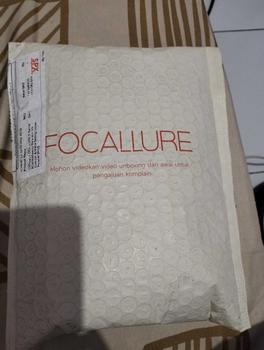 Product Review of [Official] FOCALLURE X Sanrio #CallMeBeauty Bare-skin UV Cushion & Matte Setting Loose Powder 2PCS from A**e 🌒**] 0