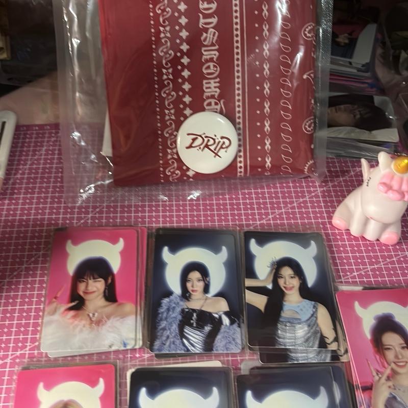 (READY STOCK) PHOTOCARD OFFICIAL BABYMONSTER BANDANA VERSION 2