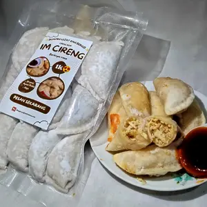 IM CIRENG  rasa AYAM PEDAS isi 10