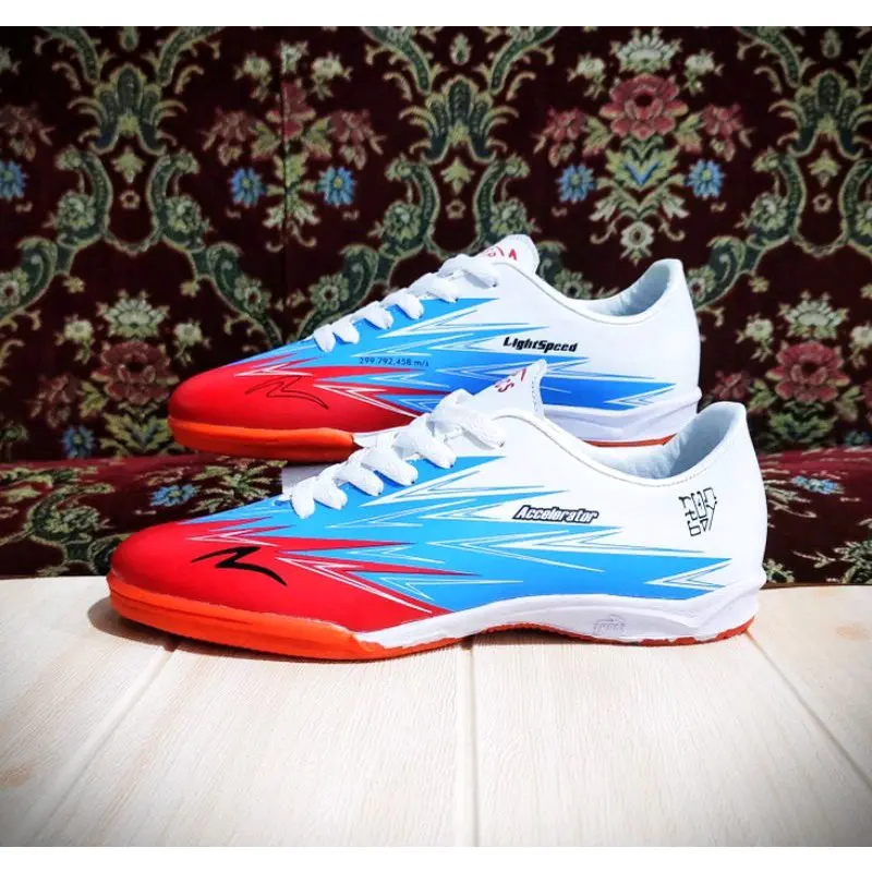 sepatu futsal pria GRADE  ( TERBARU )