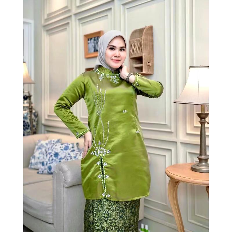 Product Introduction of Kebaya tunik bridal terbaru 2025/Baju kebaya wanita melayu 8