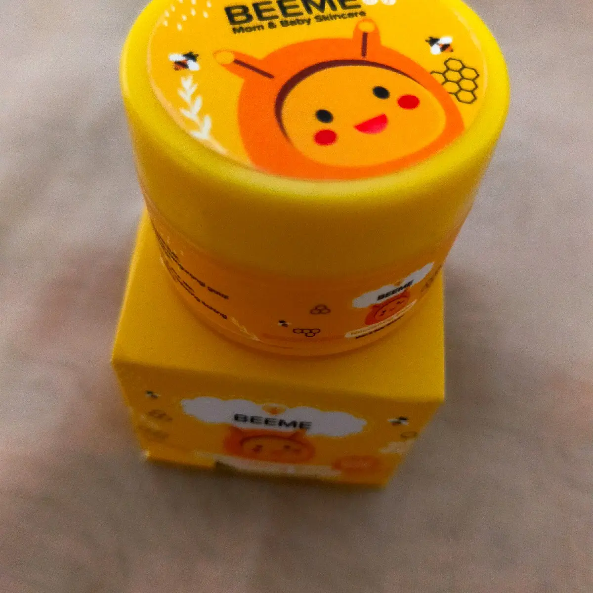 Beeme Nourishing Balm All-Solutions in One jar