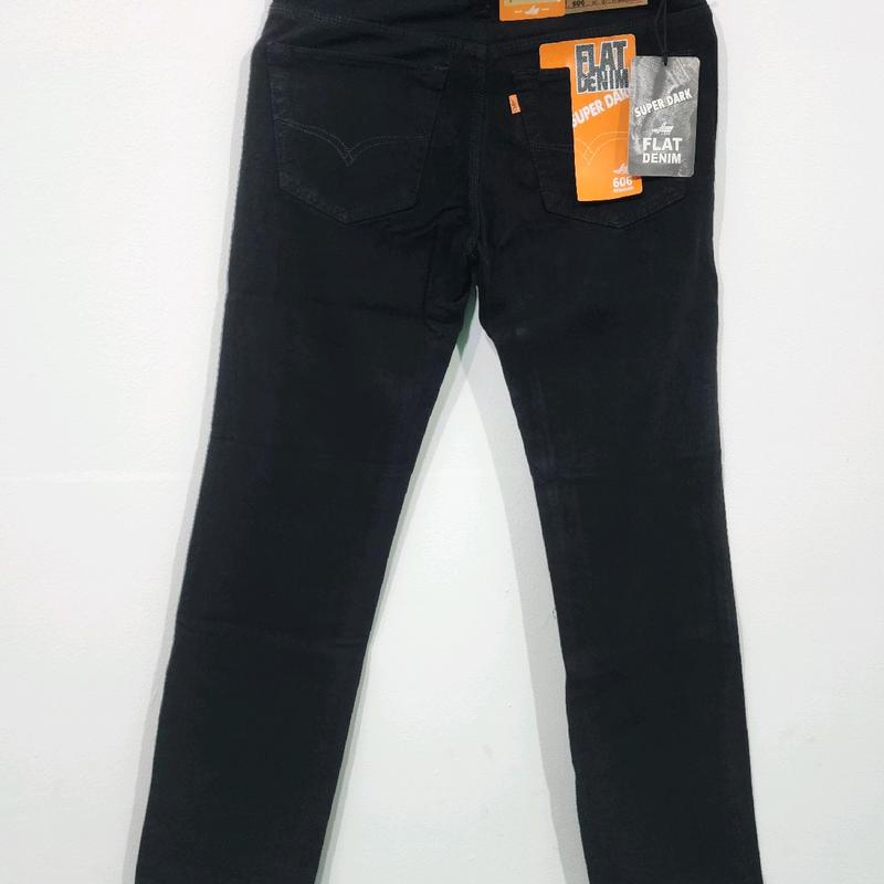 celana panjang hitam pekat // jeans hitam pekat standar reguler Nyaman Pria 3