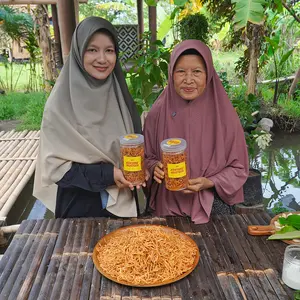 Spesial Big PROMO ULTAH UTI !! Paket Bandling ! Kentang Mustofa Pedas Manis dan kentang Mustofa Gurih Asin