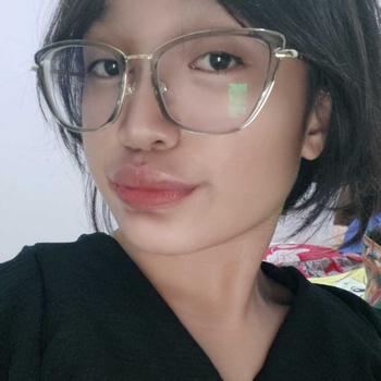 Product Review of {BELI 1 GRATIS 1 KACAMATA NORMAL}}Frame Kacamata Luxury Cat Eye glasses Keysha 95290 Kacamata Trendy Myopia Wanita Anti Radiadi Komputer Lensa Blueray Photocromic Bluecromic Eyewear Hitam Pink Titanium kacamata cateye Baby Plastik from E**y 1