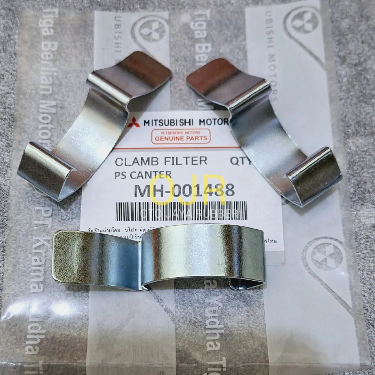 1SET KLEM TUTUP FILTER UDARA PS CANTER ISI 3BIJI