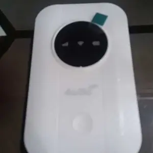 【Garansi 1 tahun】Jaringan nirkabel seluler WiFi portabel 2025 hotspot Internet rumah pita lebar baru WiFL portabel kartu Internet berkecepatan tinggi plug and play