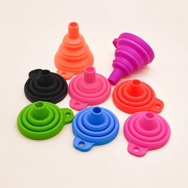 1PC Random Color Foldable Funnel Silicone Collapsible Funnel Portable Funnels for Fuel Hopper Collapsible Beer/ Oil Funnels Kitchen Tools OK 1379R