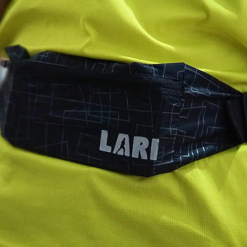 JERSEY LARI - Running Belt Sportif Running Black 6