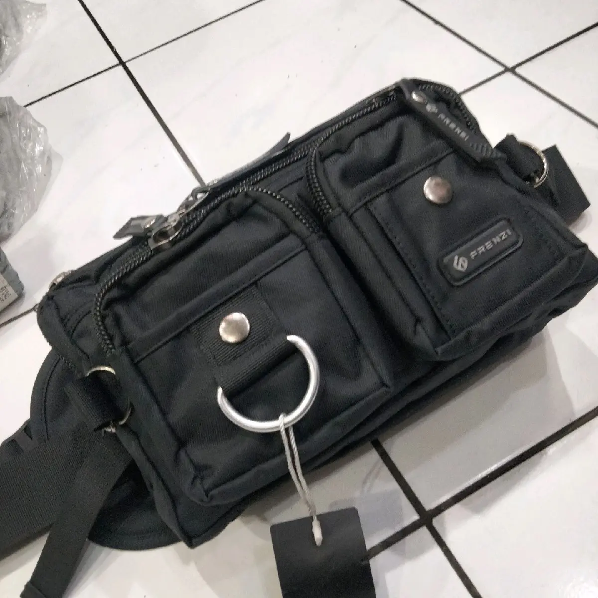Waistbag Impor Super Premium Terlaris Selempang Pria Cowok Kulit