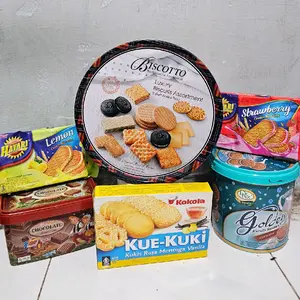 PAKET KALENG BISKUIT BISCOTO MIX BISKUIT HATARI CREAM DAPAT 6 MACAM