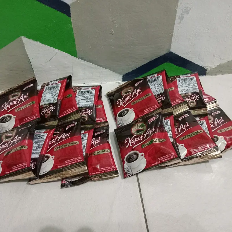 Kopi Kapal Api special mix @ 23g paket 2renceng kopi plus gula Coffee Instan Robusta 2