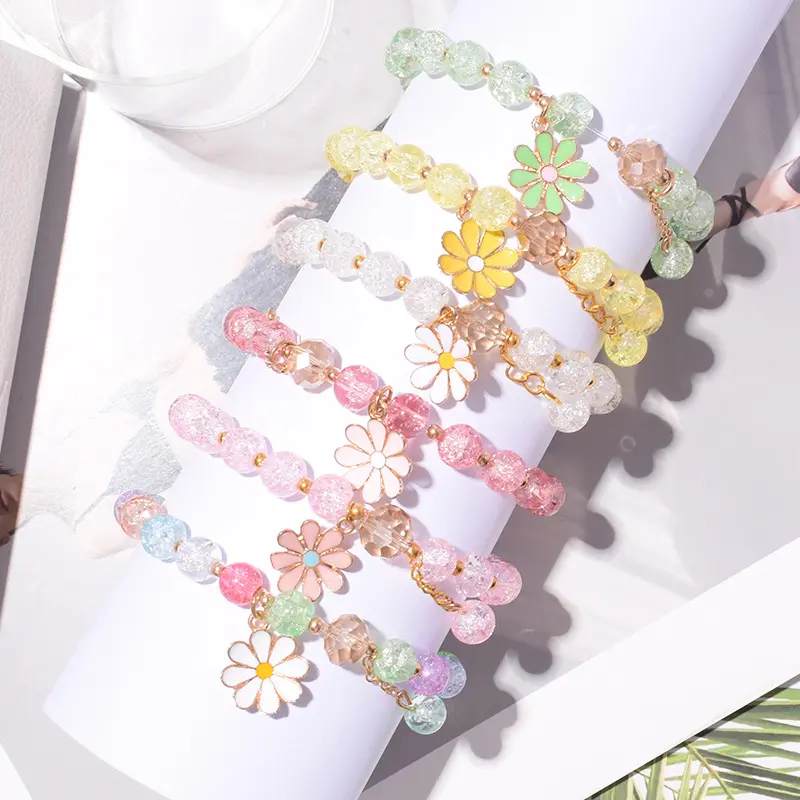 New beaded colored Daisy bracelet elastic bracelet for girls