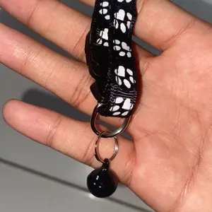 KALUNG KUCING Lonceng Hewan Peliharaan Tali Leher Anjing Kecil Lonceng Pet Collar Dog Set Kitten Adjustable Motif Tapak Kaki Murah Import