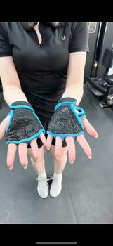 Product Review of Găng tay thể thao tập Gym, chính hãng NINESTUDY 76 - Găng tay thể thao chính hãng from T** H** S**o 0