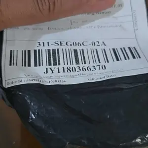 Karet Peredam Pintu Mobil┃4Pcs Set Car Door Lock Cover Penutup Pelindung Kunci Mobil Universal Dengan Untuk Peredam Pintu Mobil Silent Door Mobil / Cover Pelindung Kunci Pintu