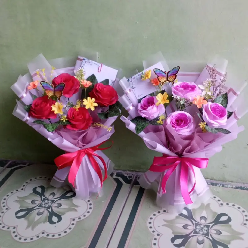 Buket Bunga Artificial Medium Size full hiasan free kartu ucapan  - Bouquet 4